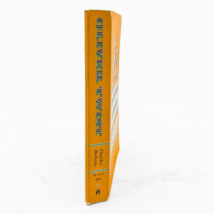 Oliver Twist by Charles Dickens [1962 PAPERBACK] • Washington Square