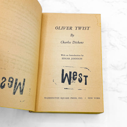 Oliver Twist by Charles Dickens [1962 PAPERBACK] • Washington Square