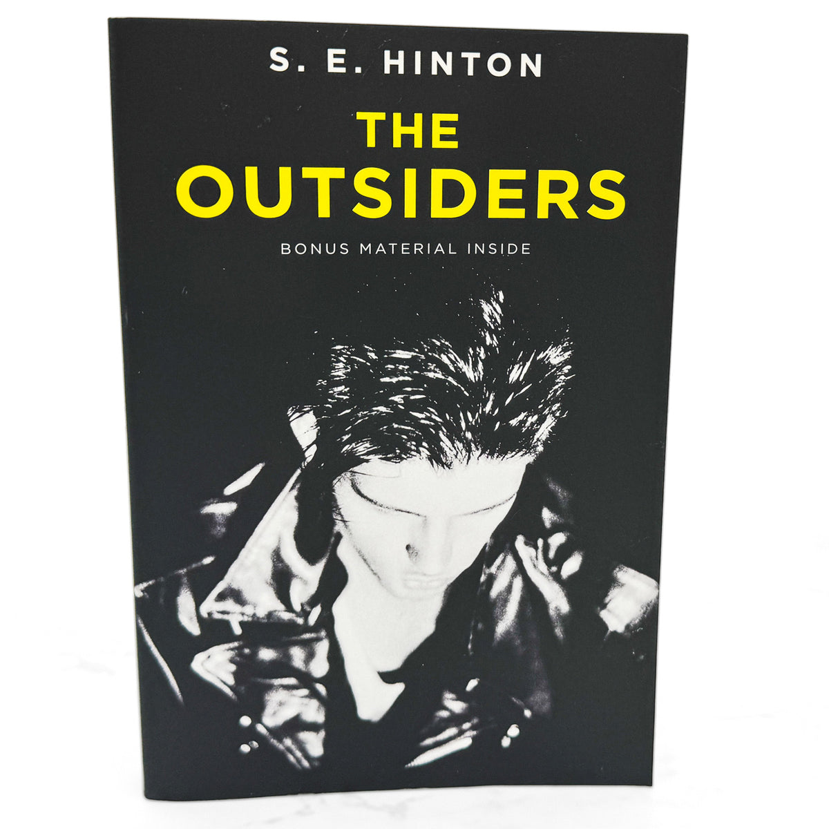 The Outsiders by S.E. Hinton [TRADE PAPERBACK] 2021 • Viking