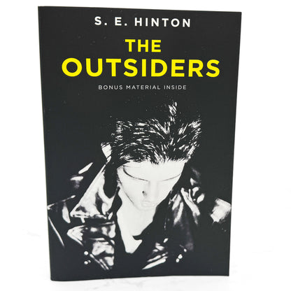 The Outsiders by S.E. Hinton [TRADE PAPERBACK] 2021 • Viking