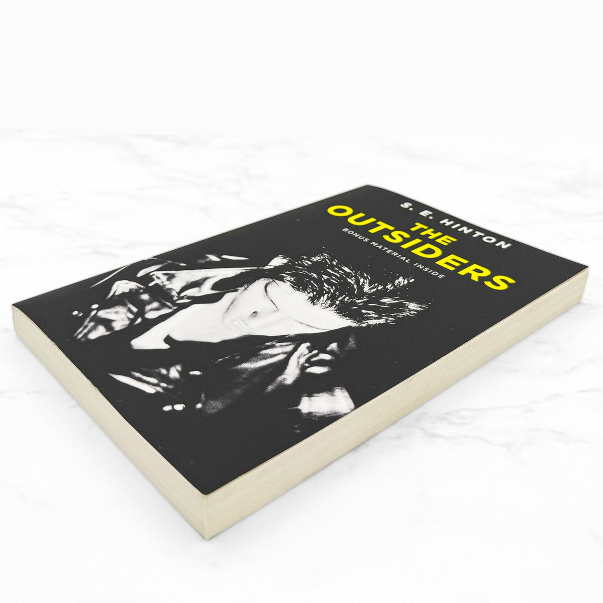 The Outsiders by S.E. Hinton [TRADE PAPERBACK] 2021 • Viking