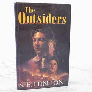 The Outsiders by S.E. Hinton [TURTLEBACK HARDCOVER] 1995 • Puffin Books