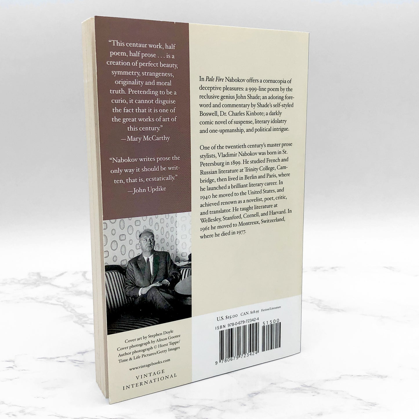 Pale Fire by Vladimir Nabokov [TRADE PAPERBACK] • Vintage International