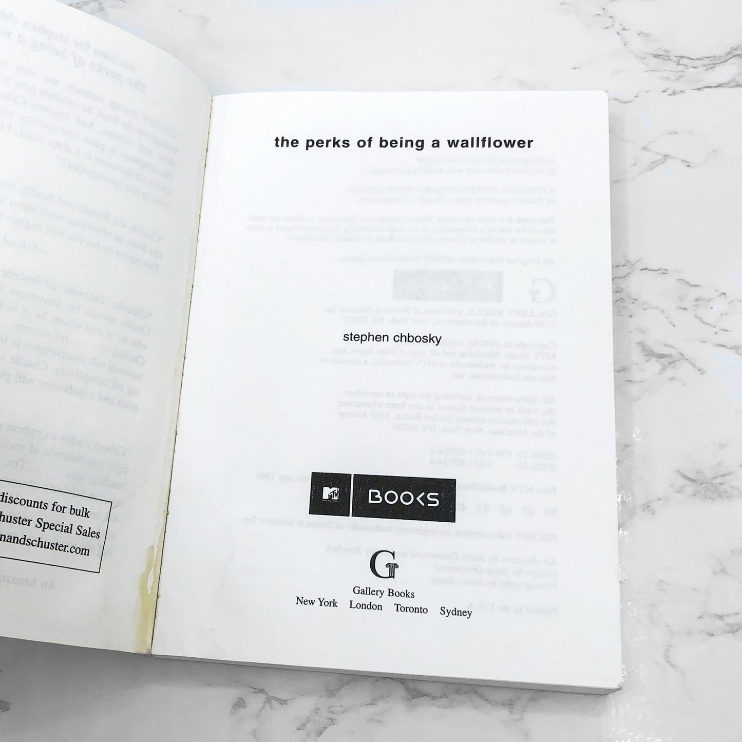 The Perks of Being a Wallflower by Stephen Chbosky [TRADE PAPERBACK] 2011 *See Condition