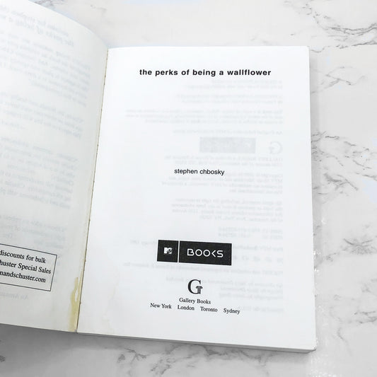 The Perks of Being a Wallflower by Stephen Chbosky [TRADE PAPERBACK] 2011 *See Condition