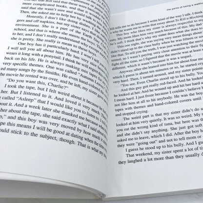 The Perks of Being a Wallflower by Stephen Chbosky [TRADE PAPERBACK] 2011 *See Condition