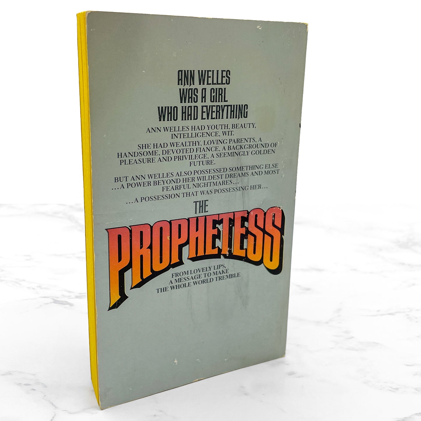 The Prophetess by Janet Kidde [FIRST PAPERBACK PRINTING] 1978 • Jove Horror