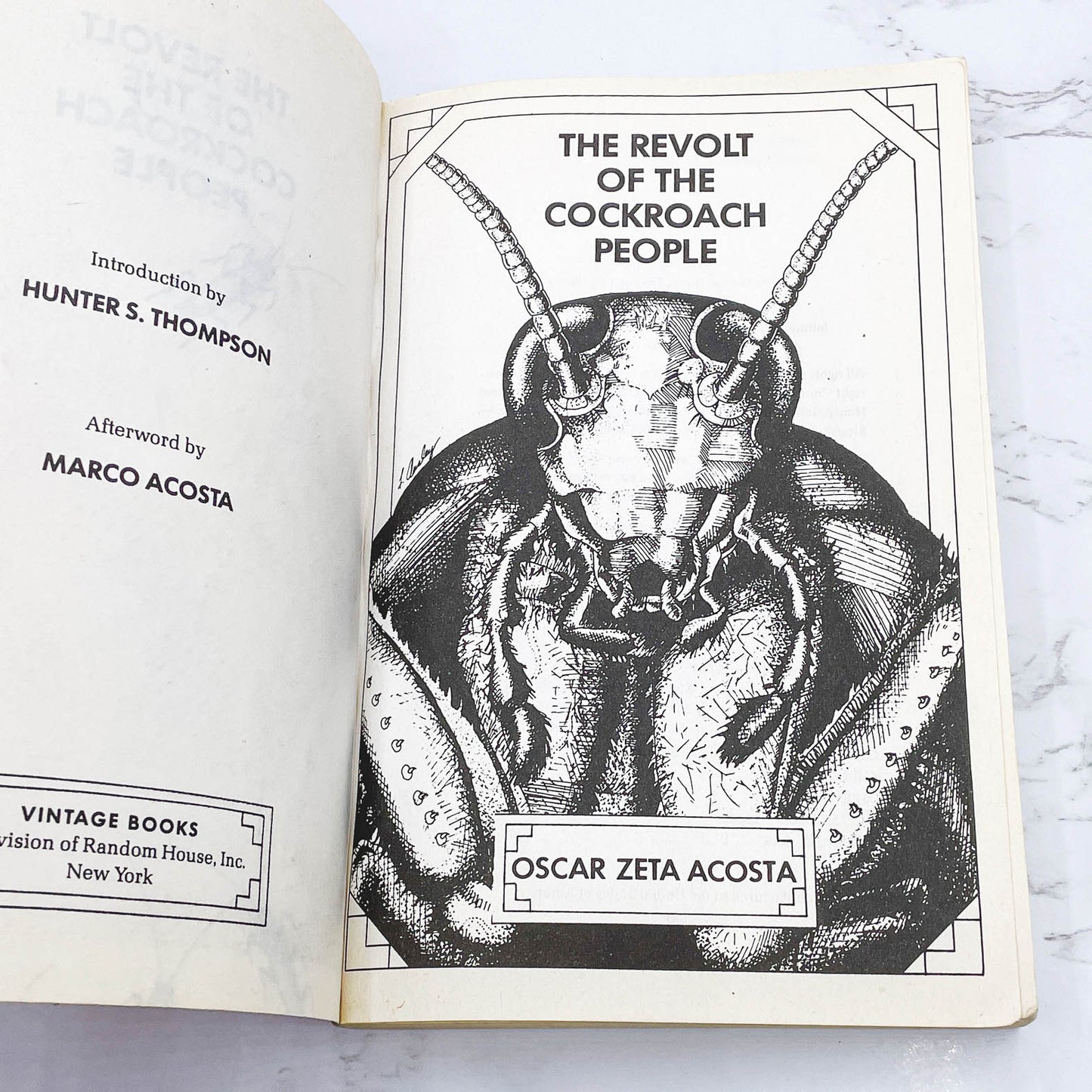 The Revolt of the Cockroach People by Oscar Zeta Acosta w. intro by Hunter S. Thompson [TRADE PAPERBACK] 1989 • Vintage Books