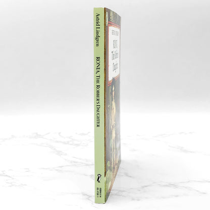 Ronia the Robber's Daughter by Astrid Lindgren [TRADE PAPERBACK] 1985 • Puffin