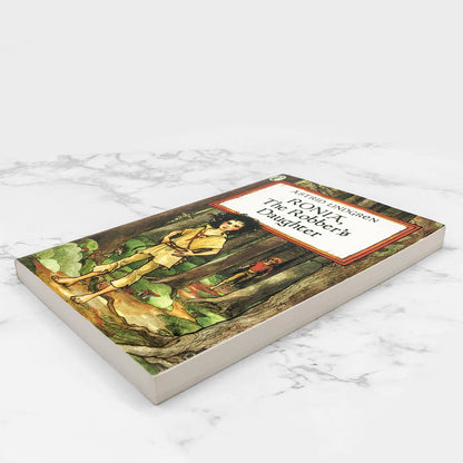 Ronia the Robber's Daughter by Astrid Lindgren [TRADE PAPERBACK] 1985 • Puffin
