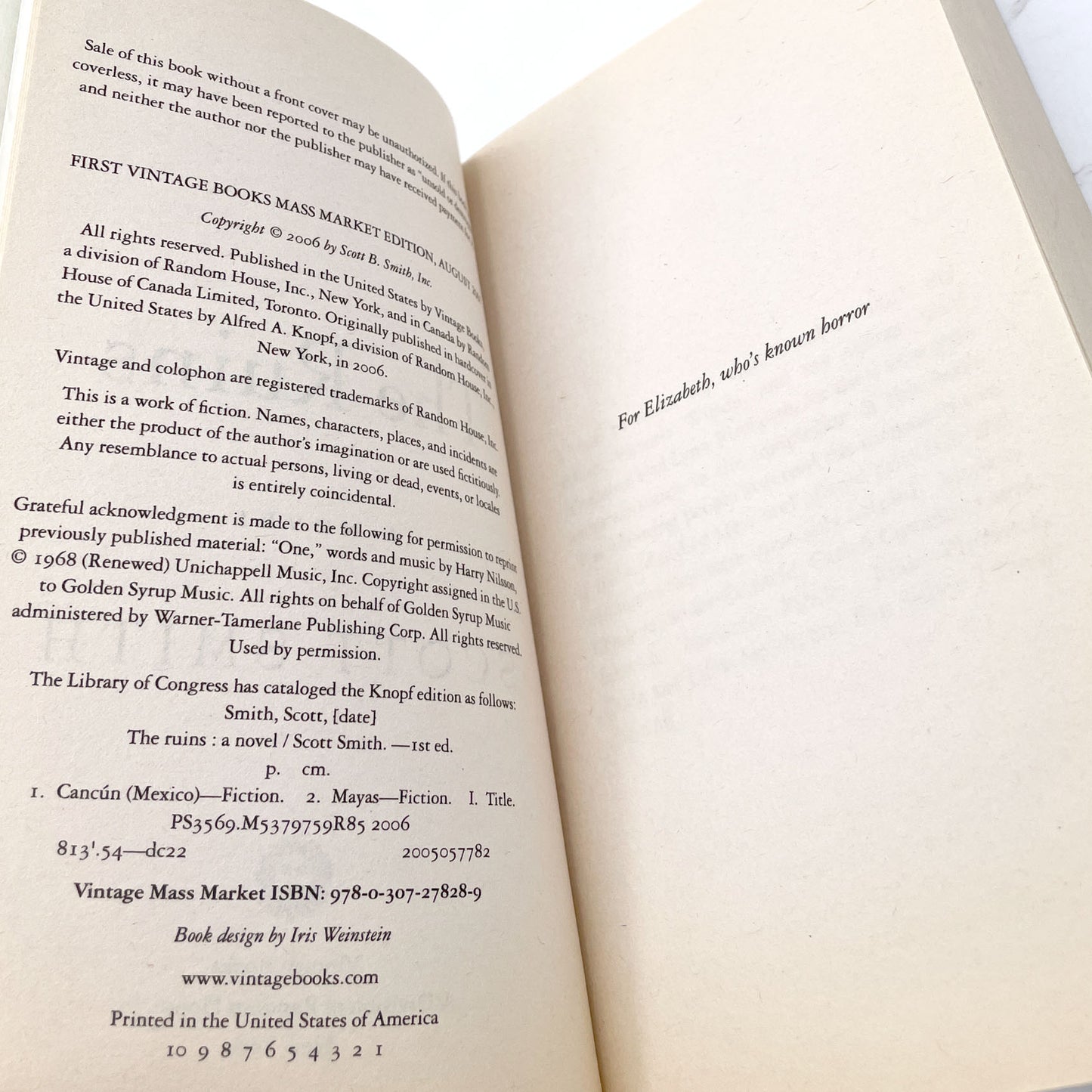 The Ruins by Scott Smith [FIRST PAPERBACK PRINTING] 2007 • Vintage Books.