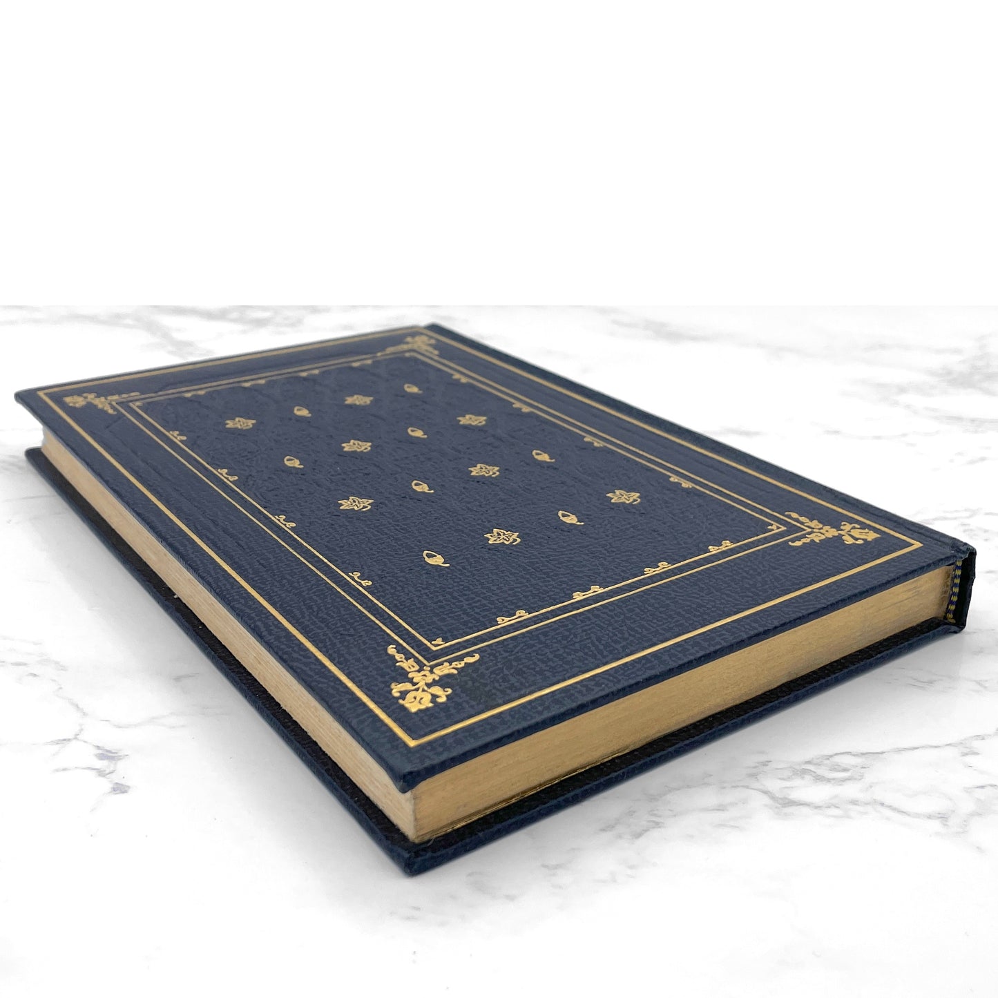 The Scarlet Letter by Nathaniel Hawthorne [LEATHER-BOUND HARDCOVER] 1970 • International Collector's Library