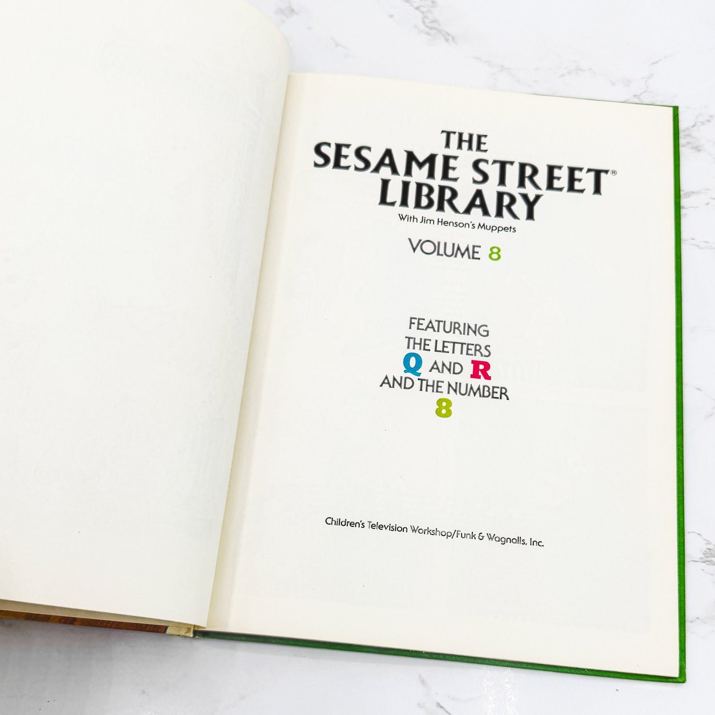 The Sesame Street Library - Volume 8 [FIRST EDITION] 1978 • Funk & Wagnalls