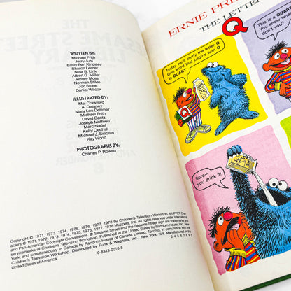 The Sesame Street Library - Volume 8 [FIRST EDITION] 1978 • Funk & Wagnalls