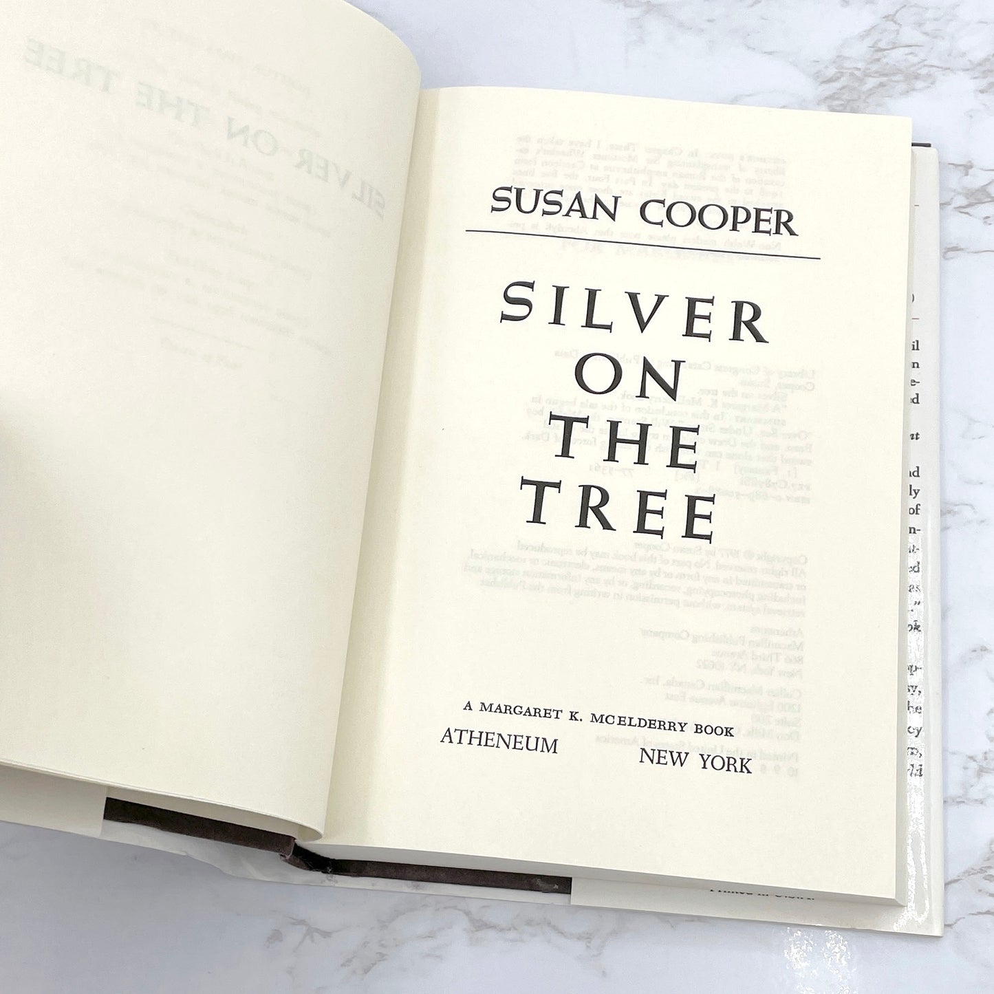 Silver On the Tree by Susan Cooper [FIRST EDITION] 1977 • 7th Printing • The Dark is Rising #5