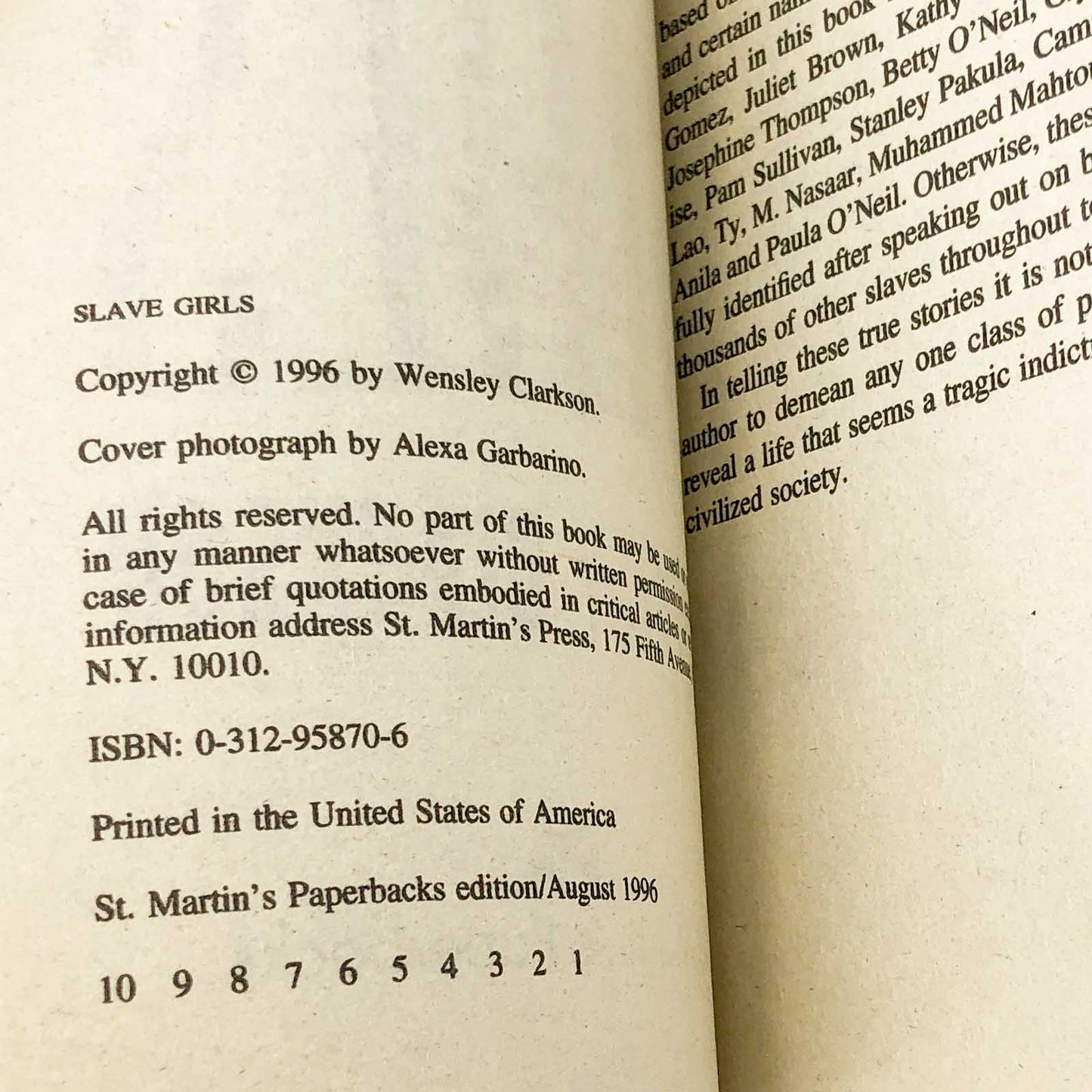 Slave Girls by Wensley Clarkson [FIRST PAPERBACK PRINTING] 1996 • St. Martin's