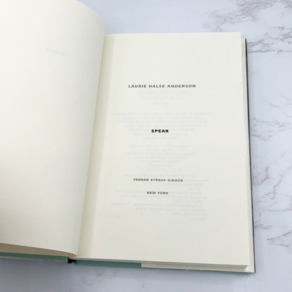 Speak by Laurie Halse Anderson [FIRST EDITION] 1999 • FSG