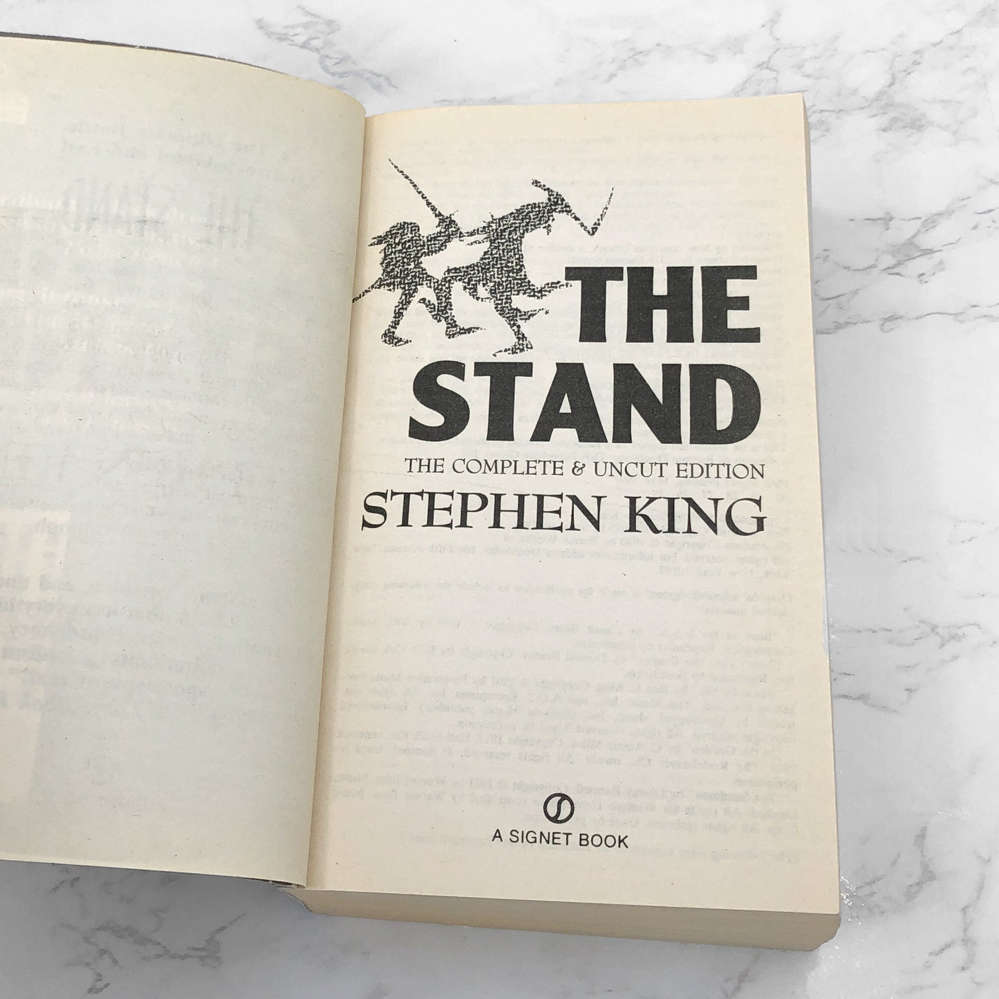 The Stand by Stephen King [COMPLETE & UNCUT] 1991 • Signet Paperback
