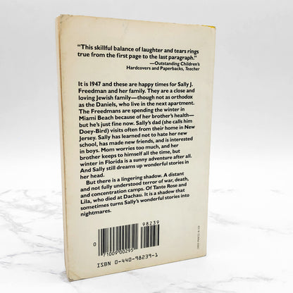 Starring Sally J. Freedman as Herself by Judy Blume [1978 PAPERBACK] • Dell