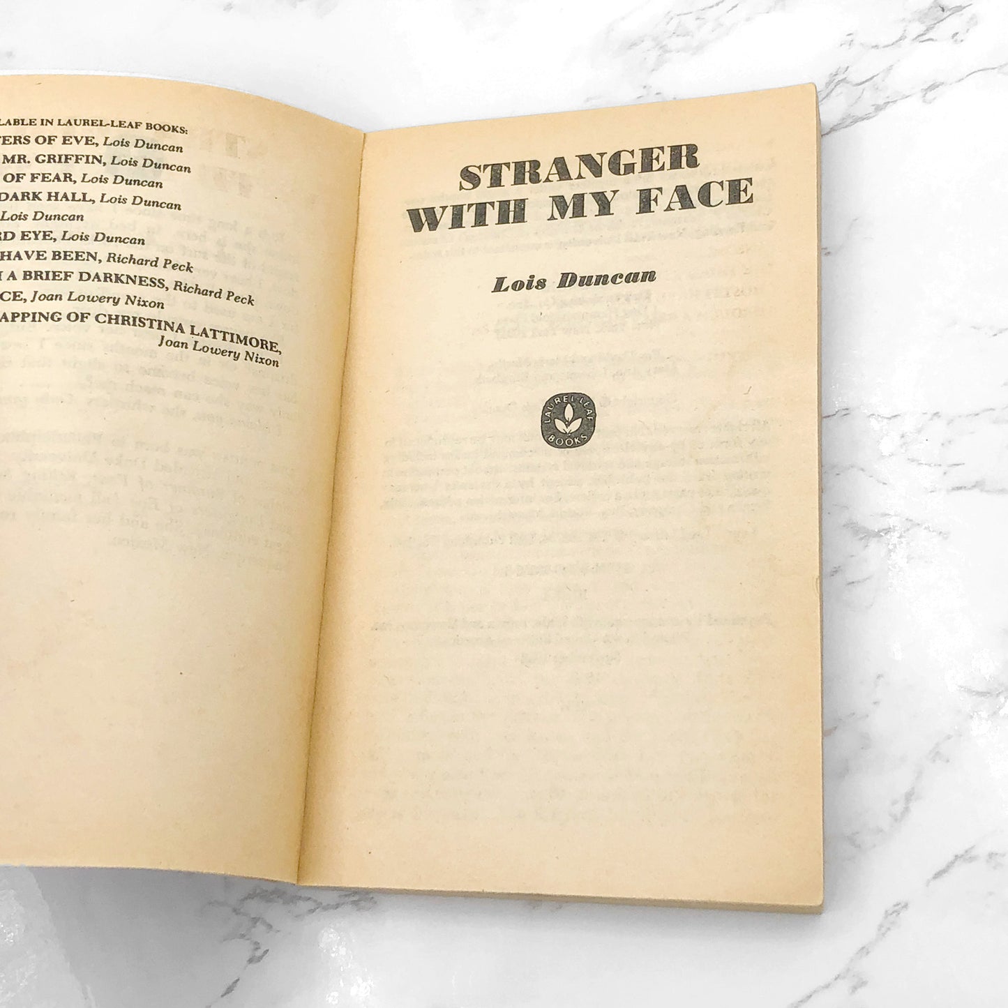 Stranger with My Face by Lois Duncan [FIRST PAPERBACK EDITION] 1982 • Dell / Laurel-leaf