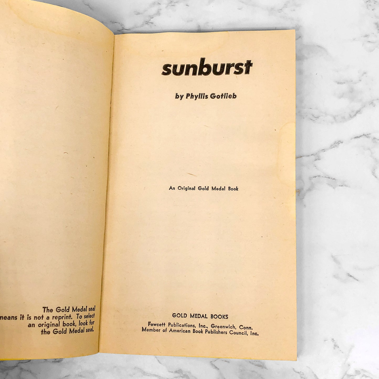 Sunburst by Phyllis Gotlieb [FIRST EDITION • FIRST PRINTING] 1964 • Fawcett Gold Medal