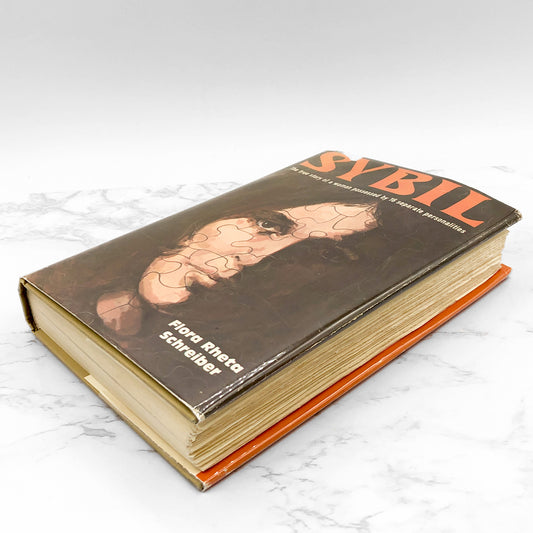 Sybil by Flora Rheta Schreiber [1973 HARDCOVER] BCE • Henry Regnery
