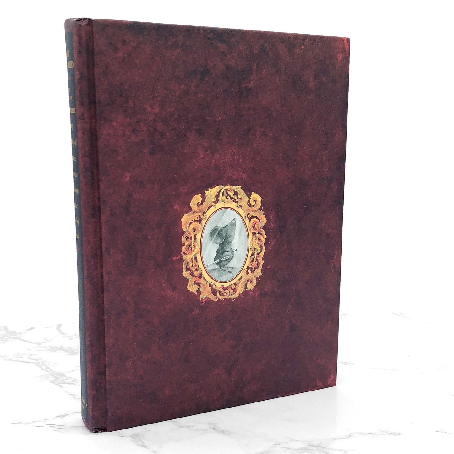 The Tale of Despereaux by Kate DiCamillo [FIRST EDITION] 2003 • Candlewick Press