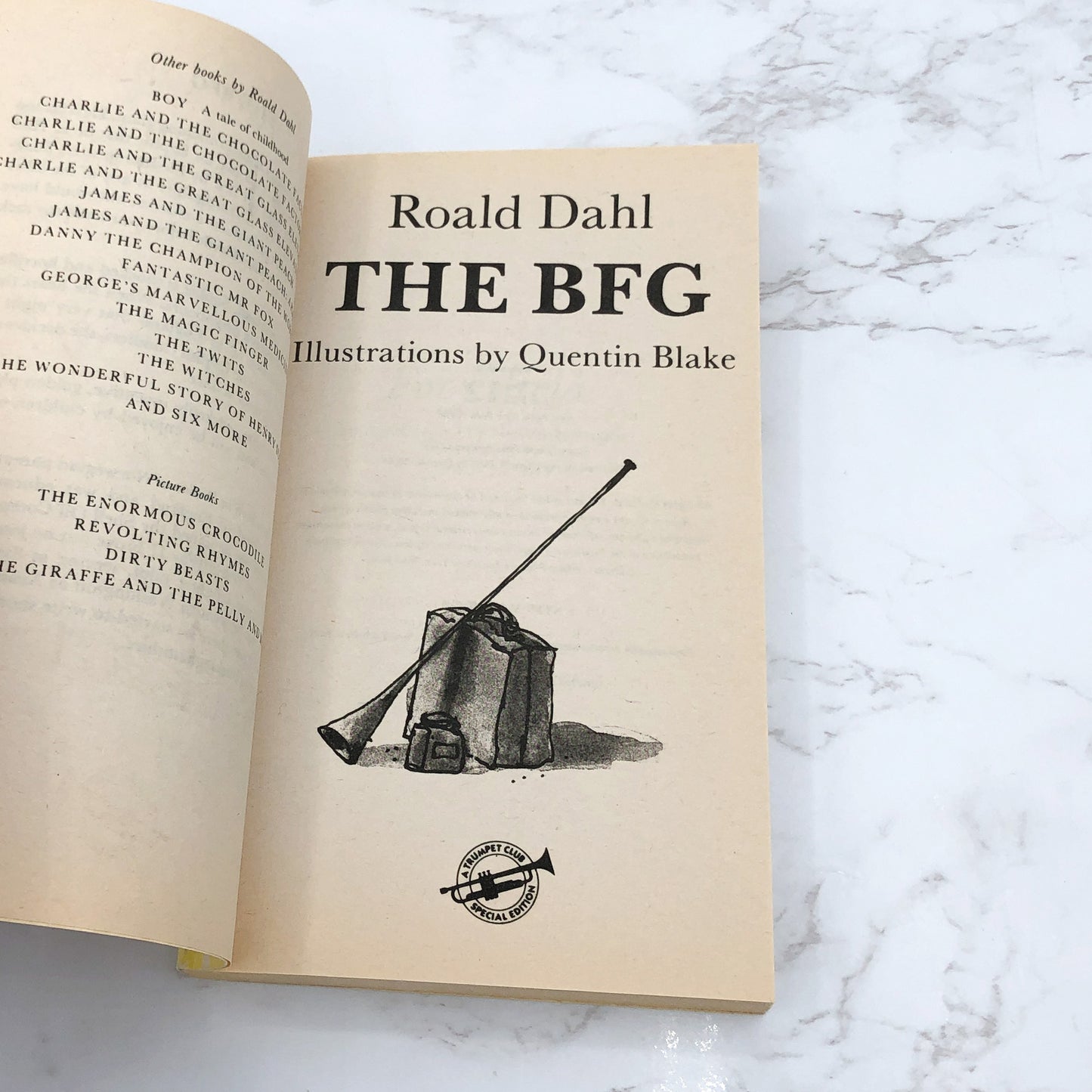 The BFG by Roald Dahl [1988 PAPERBACK] • Scholastic Trumpet Club