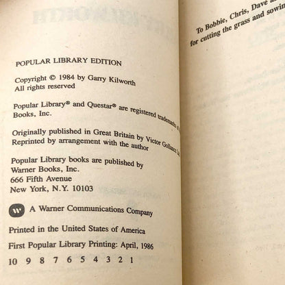 Theater of Timesmiths by Garry Kilworth [FIRST PAPERBACK PRINTING] 1986 • Questar Sci-Fi