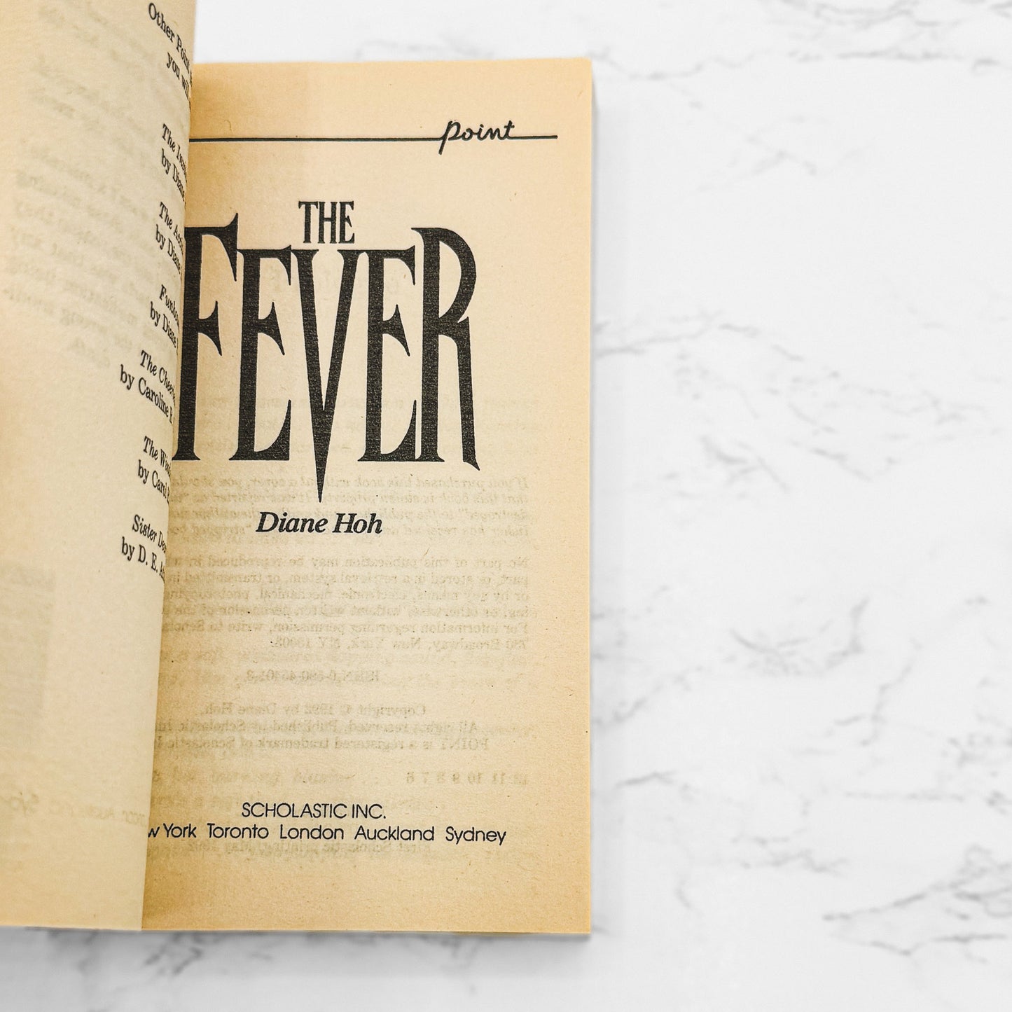 The Fever by Diane Hoh [FIRST EDITION PAPERBACK] 1992 • Point Horror