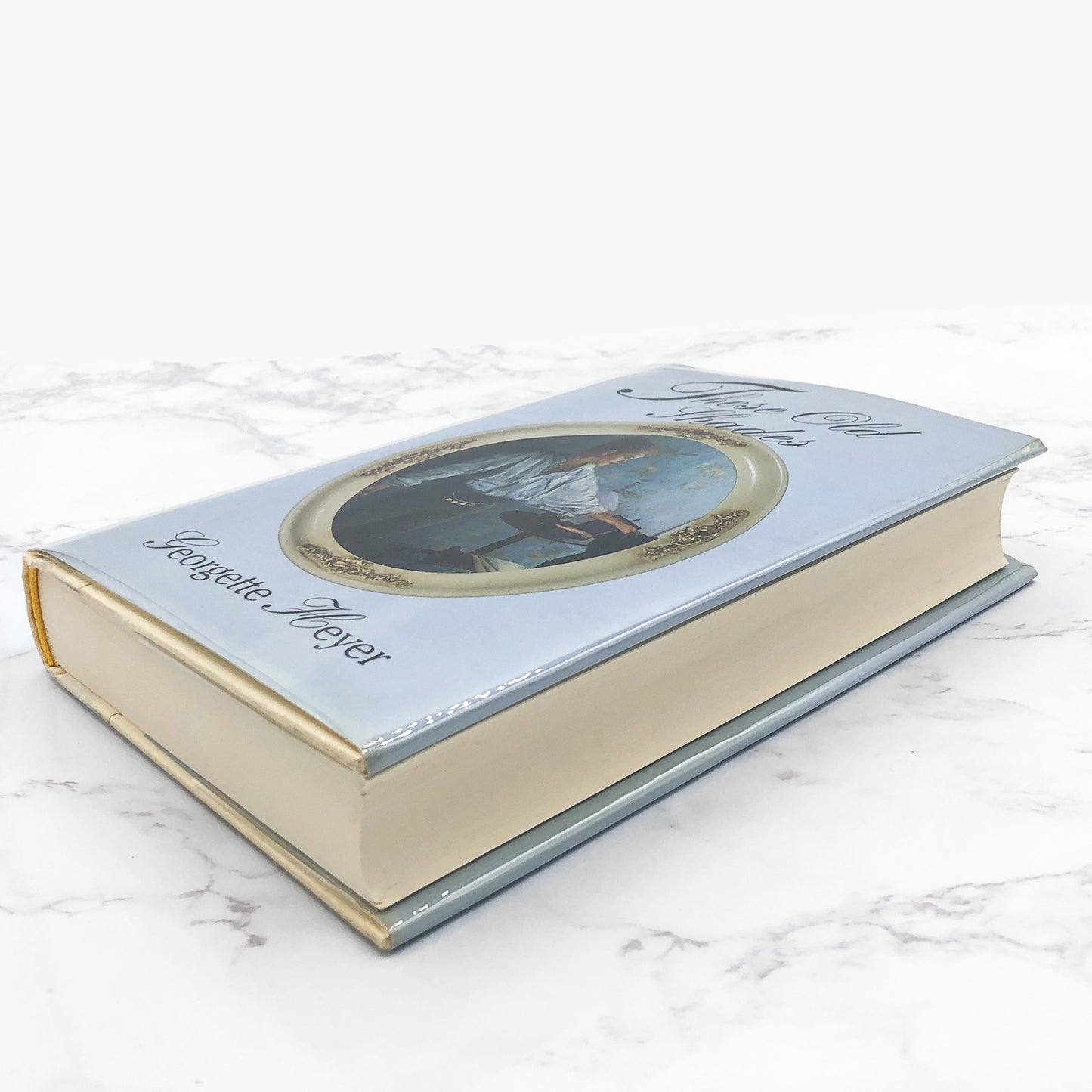 These Old Shades by Georgette Heyer [HARDCOVER RE-ISSUE] 1992 • BOMC