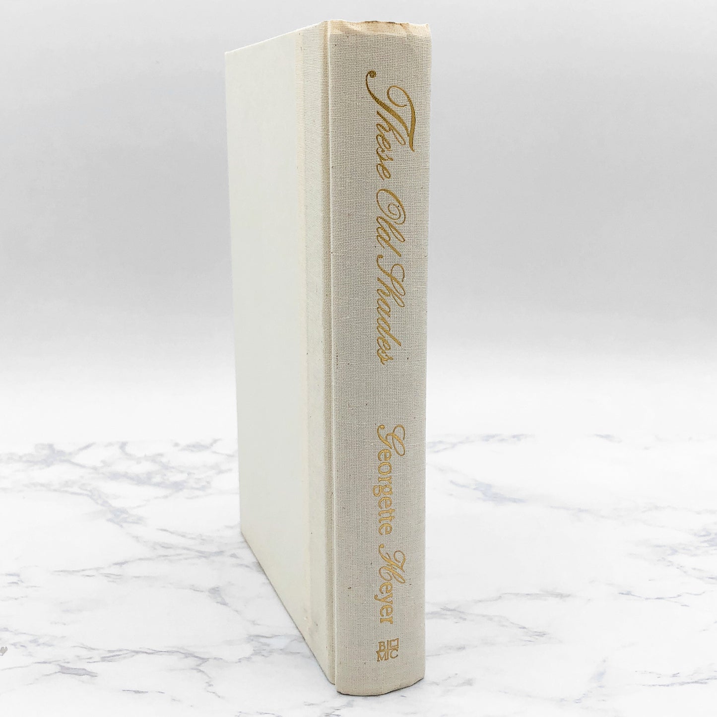 These Old Shades by Georgette Heyer [HARDCOVER RE-ISSUE] 1992 • BOMC