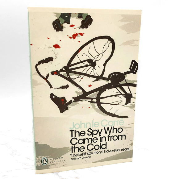 The Spy Who Came in From the Cold by John le Carré [U.K TRADE PAPERBACK] 2014 • Penguin Classics