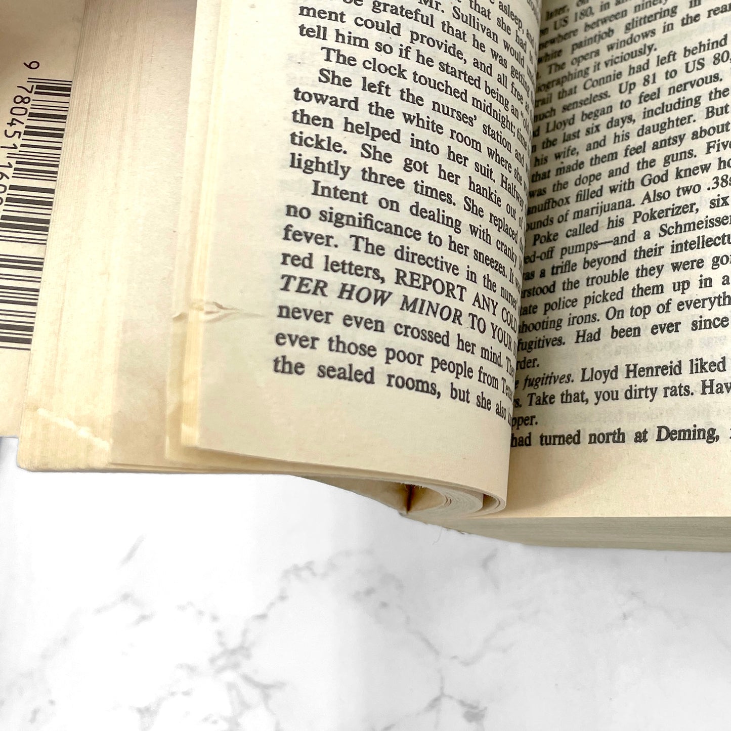 The Stand by Stephen King (Original Cut) [FIRST PAPERBACK EDITION] 1980 • Signet