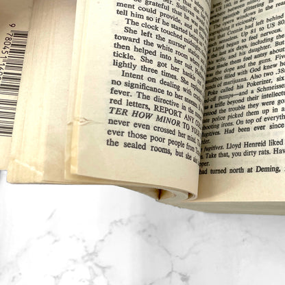 The Stand by Stephen King (Original Cut) [FIRST PAPERBACK EDITION] 1980 • Signet