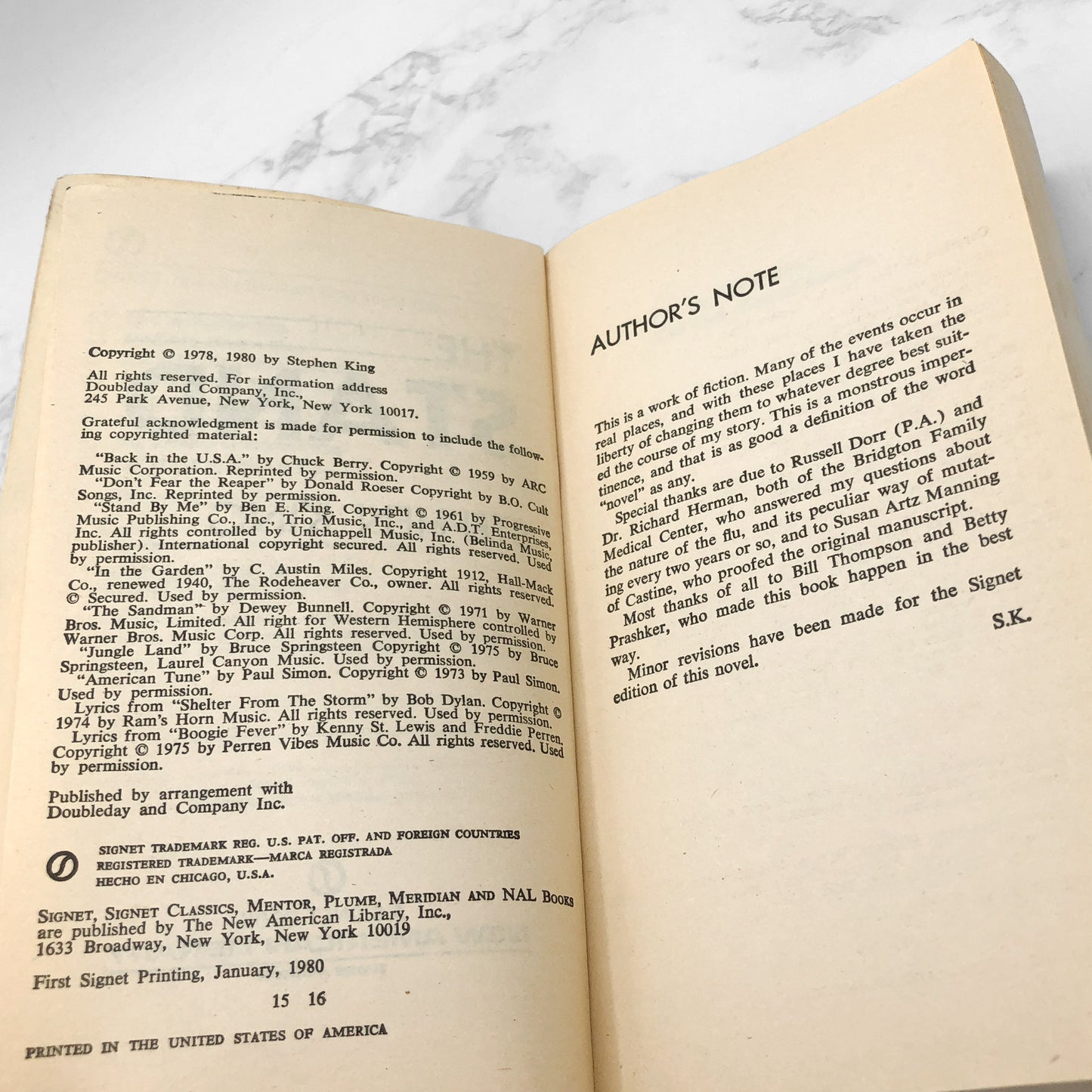 The Stand by Stephen King [FIRST PAPERBACK EDITION] 1980 • Signet • Original Cut