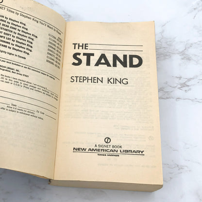 The Stand by Stephen King [FIRST PAPERBACK EDITION] 1980 • Signet • Original Cut