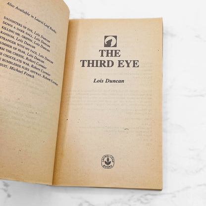 The Third Eye by Lois Duncan [FIRST PAPERBACK EDITION] 1985 • Laurel-Leaf