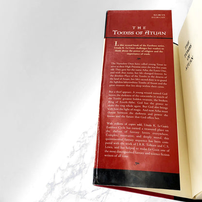 The Tombs of Atuan by Ursula K. Le Guin [HARDCOVER RE-PRINT] 2001 • Atheneum • Earthsea #2