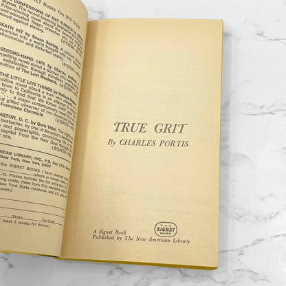 True Grit by Charles Portis [FIRST PAPERBACK PRINTING] 1969 • Signet • Movie Tie-in