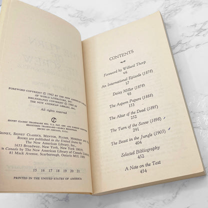 The Turn of the Screw & Other Short Novels by Henry James [1980 PAPERBACK] • Signet