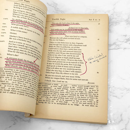 Twelfth Night by William Shakespeare [TRADE PAPERBACK] 1966 • Blaisdell *Condition