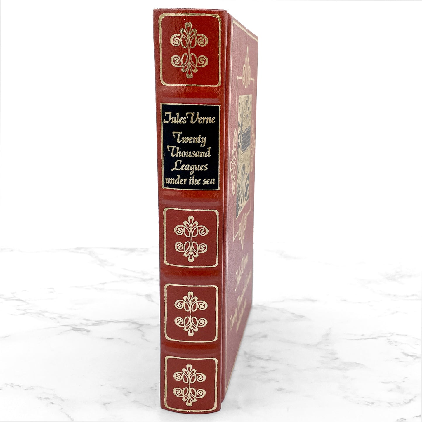 Twenty Thousand Leagues Under the Sea by Jules Verne [LEATHER-BOUND HARDCOVER] 1986 • The Booklovers Library