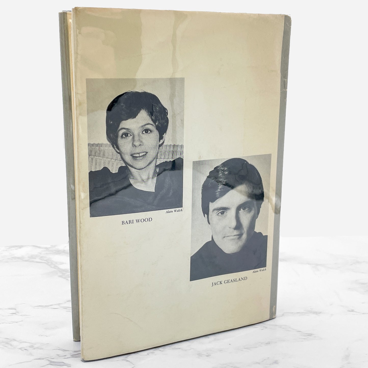 Twins by Bari Wood & Jack Geasland [1977 HARDCOVER] • BCE • G.P. Putnam's Sons