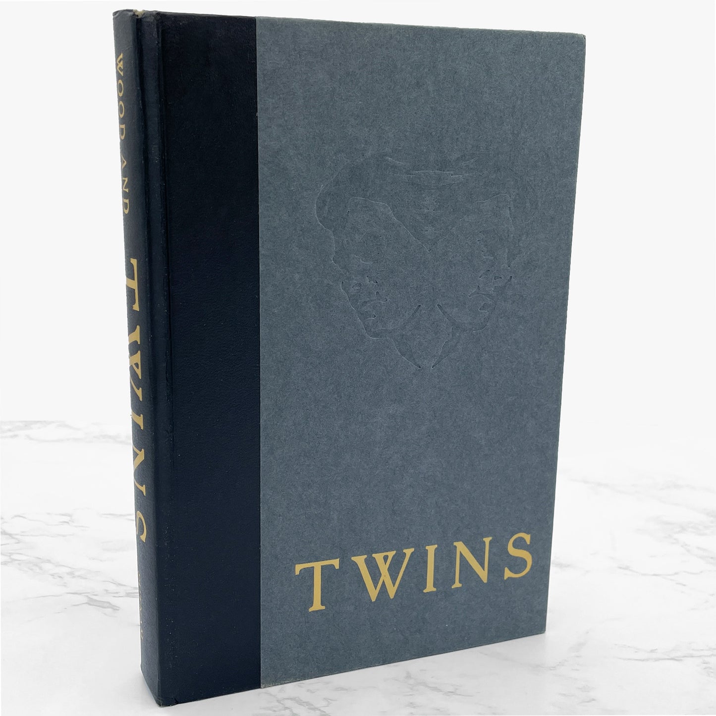 Twins by Bari Wood & Jack Geasland [1977 HARDCOVER] • BCE • G.P. Putnam's Sons