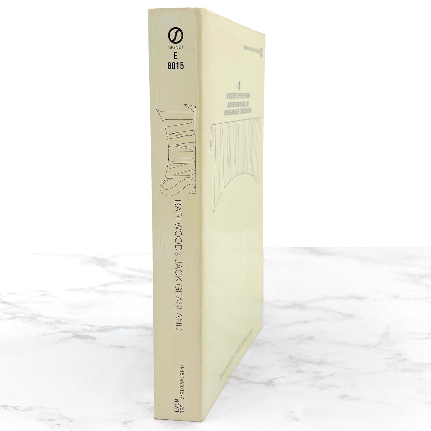 Twins by Bari Wood & Jack Geasland [FIRST PAPERBACK PRINTING] 1978 • Signet • Dead Ringers