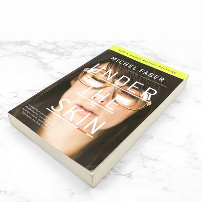 Under the Skin by Michel Faber [TRADE PAPERBACK] 2001 • Harvest Books