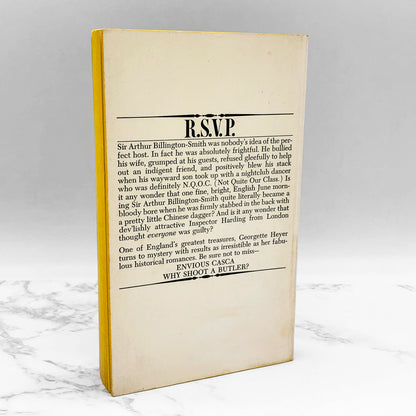 The Unfinished Clue by Georgette Heyer [FIRST U.S. PAPERBACK PRINTING] 1971 • Bantam Books