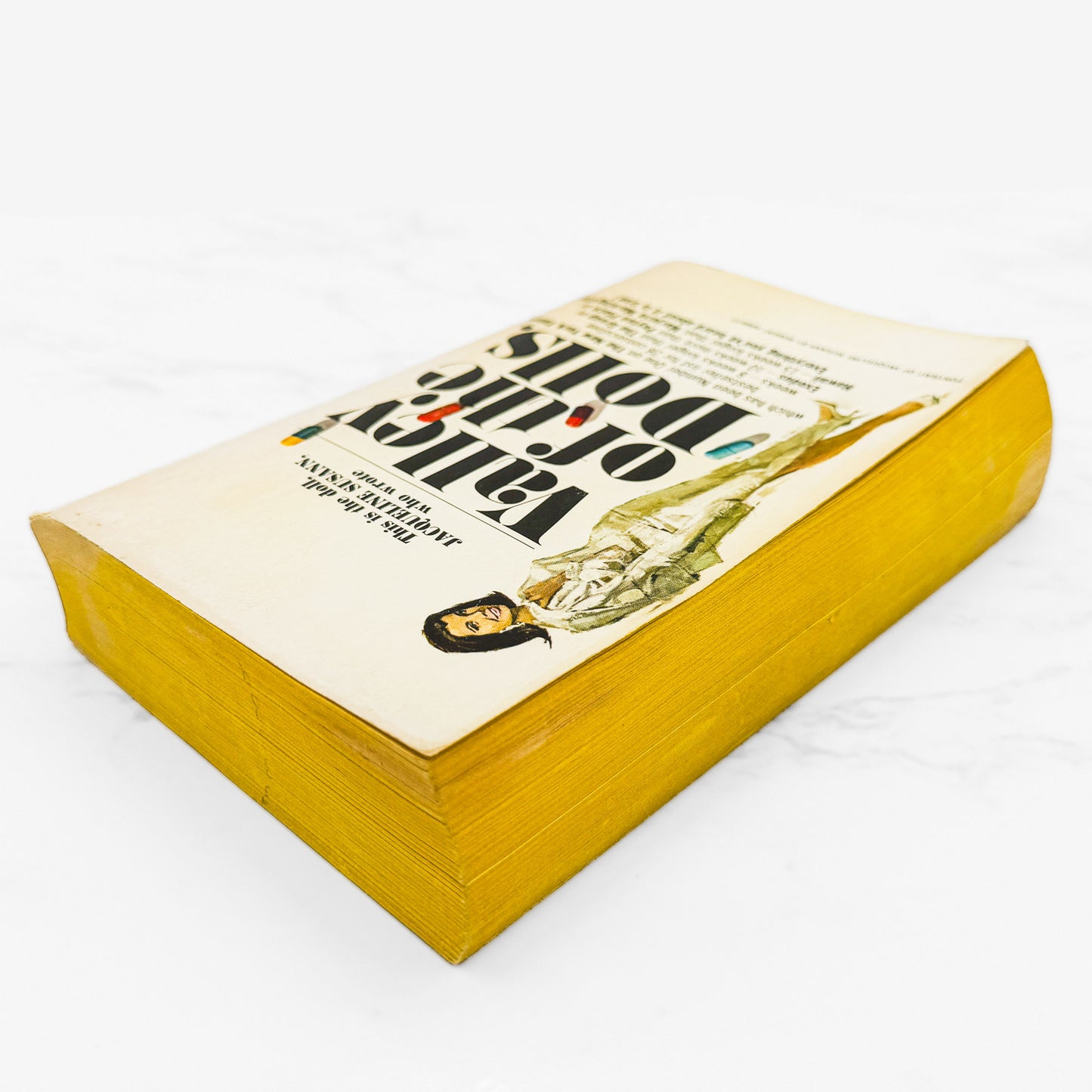 Valley of the Dolls by Jacqueline Susann [FIRST PAPERBACK PRINTING] 1967 • Bantam *See Condition