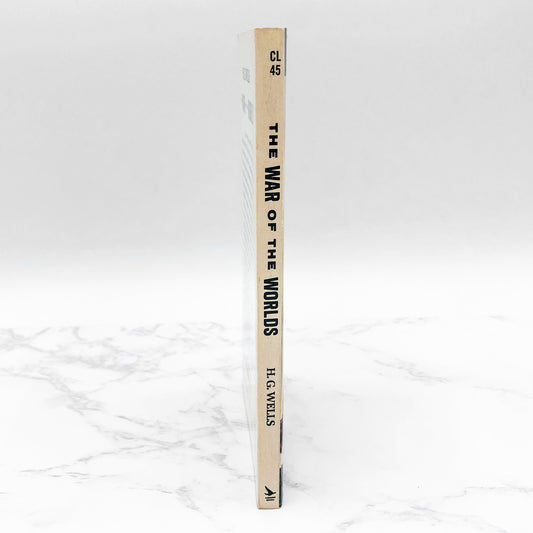 The War of the Worlds by H.G. Wells [1964 PAPERBACK] • Airmont